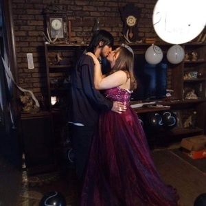 Meet your Posher, Destiny